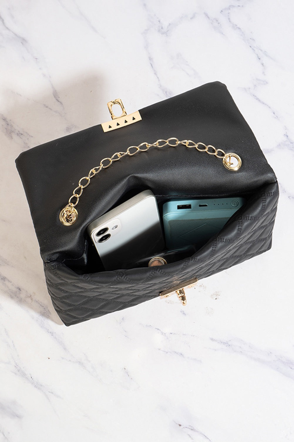 unique-id-1fba01ee-f206-4413-8e40-b855b184ff18