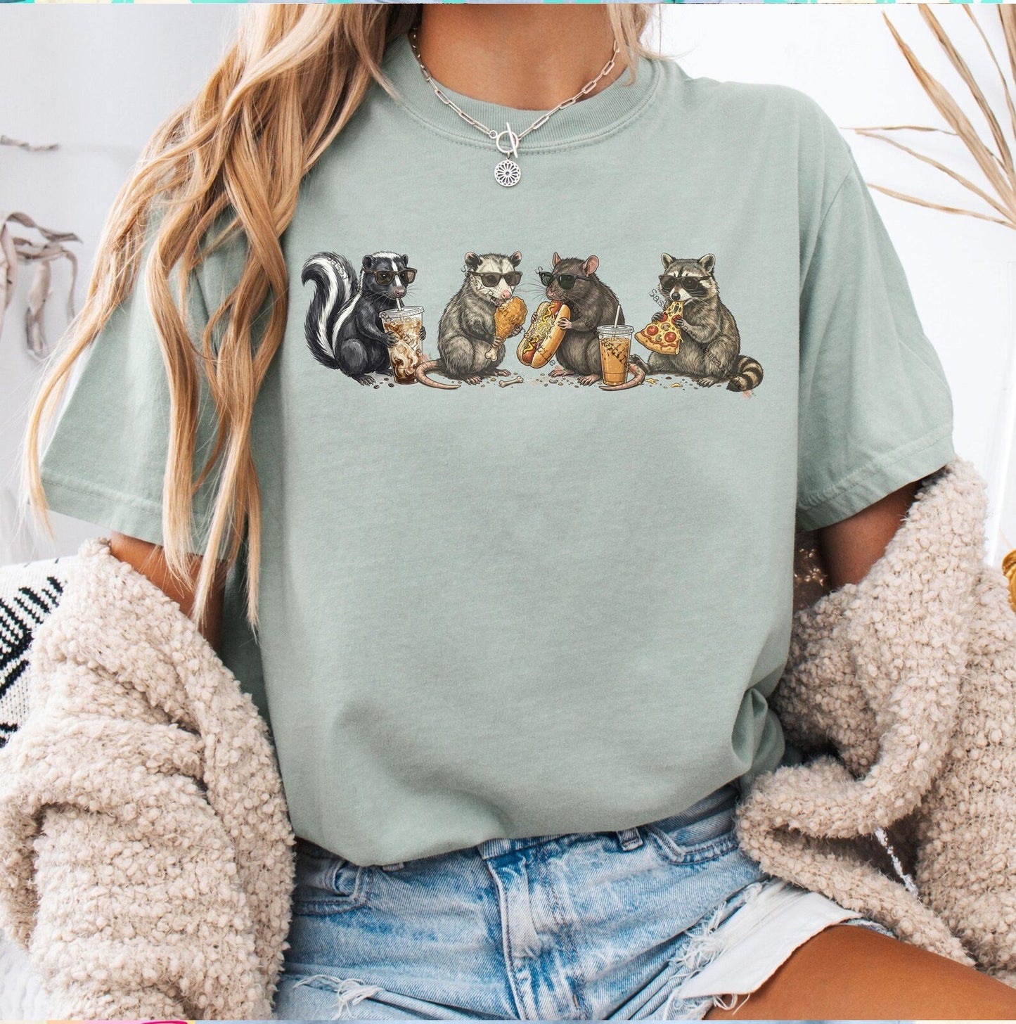 Snacking Animals Graphic Tee