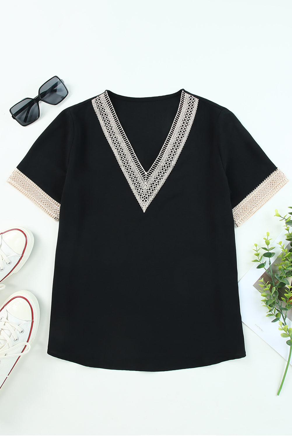 Black Lace Trim Short Sleeve V Neck Plus Size Top