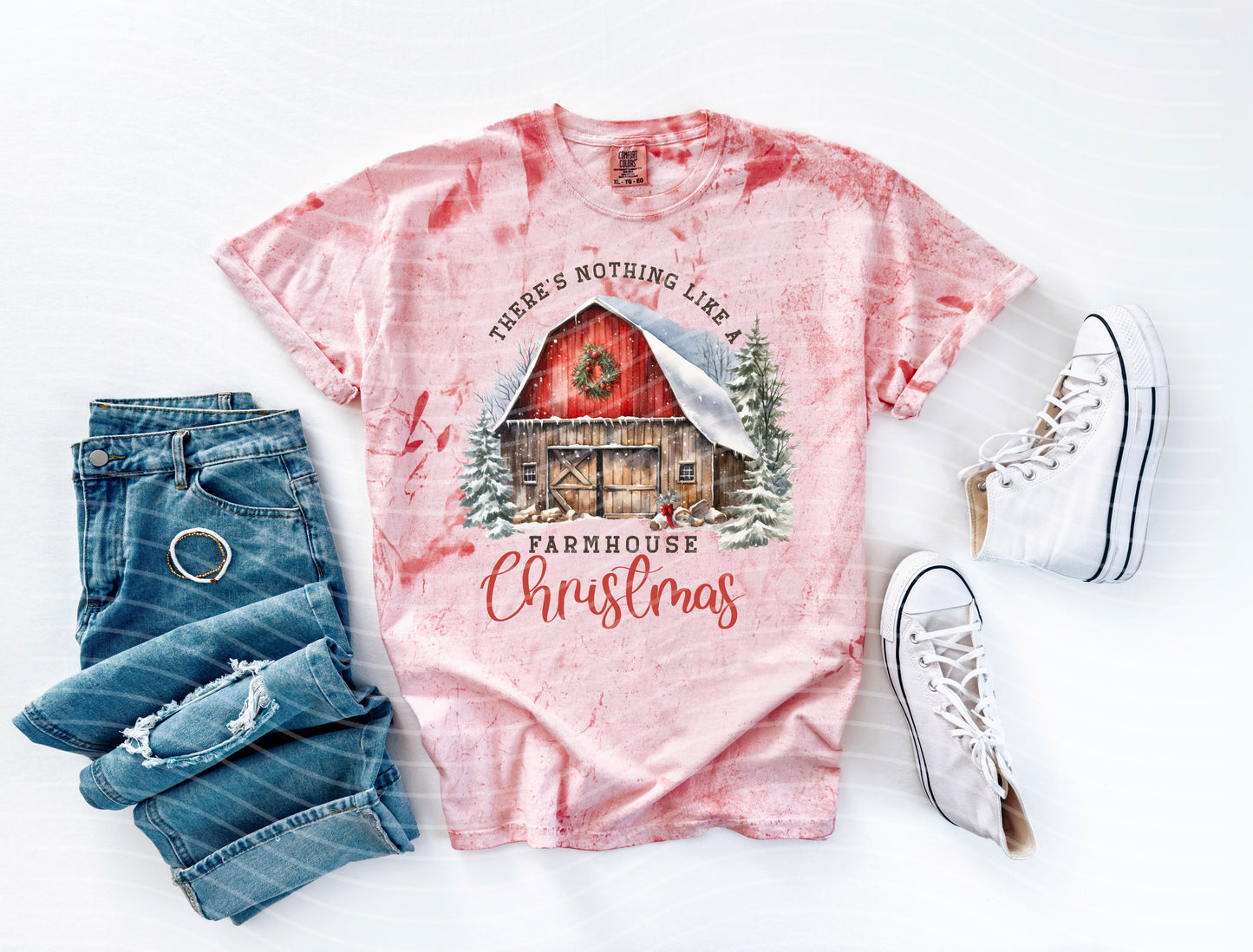 There's Nothing Like a Farmhouse Christmas Graphic Tee