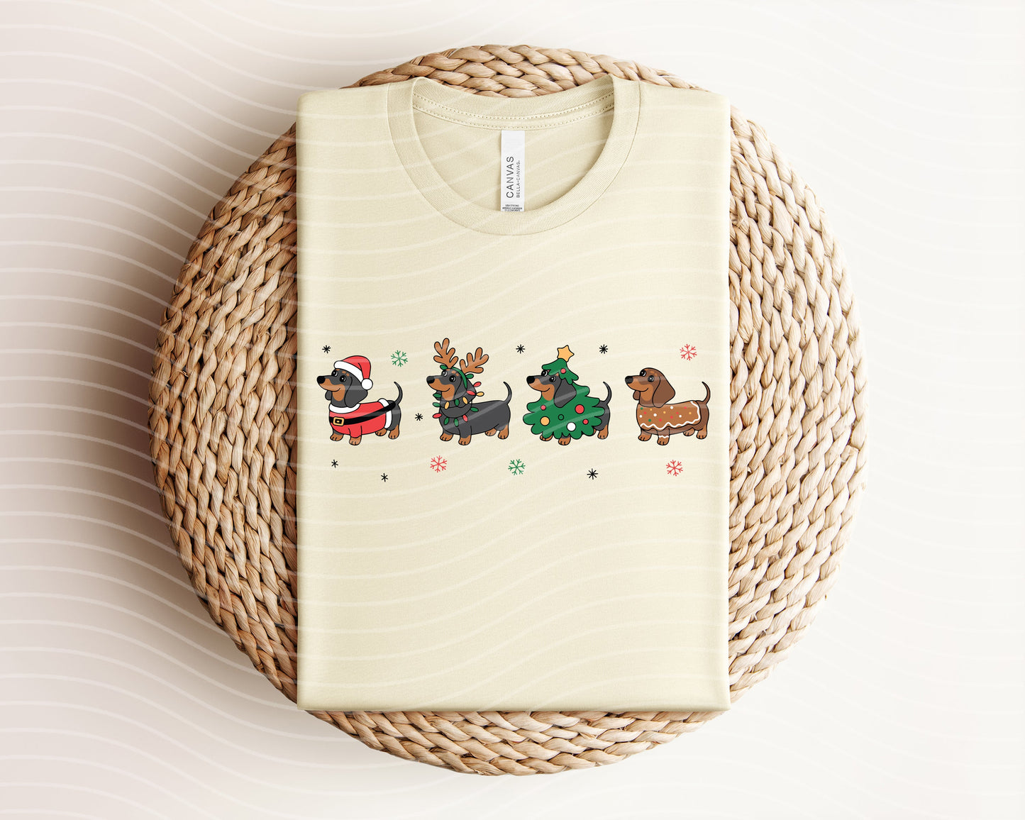 Christmas Dachshund Graphic Tee
