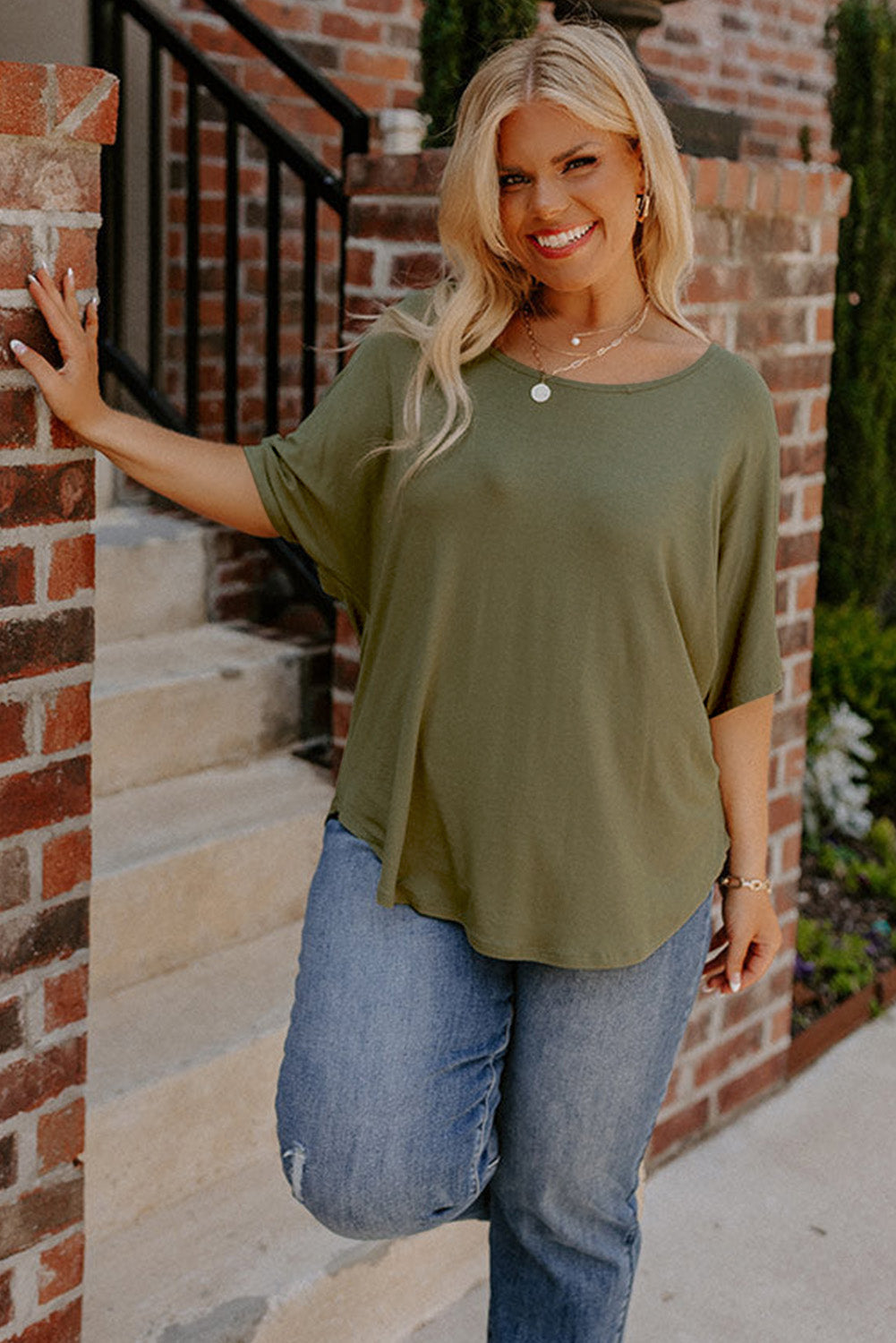 Plus Size Hollow-out Back Slouchy Tee