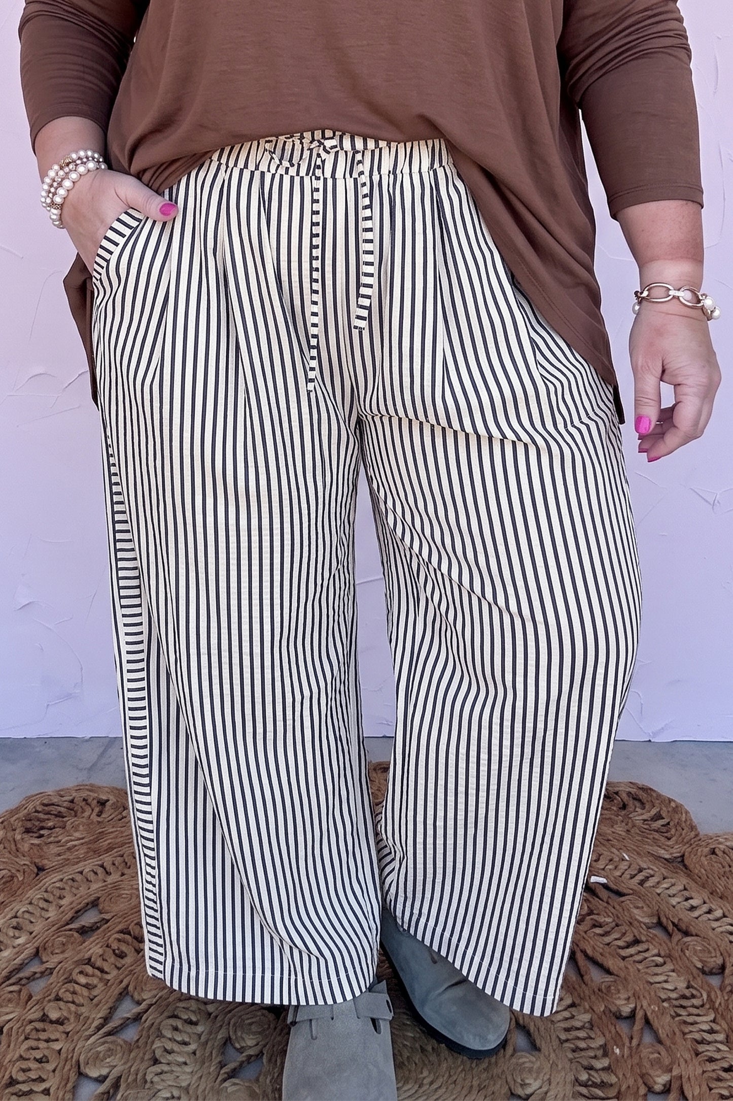 Black Stripe Plus Size Tie Waist Loose Pants