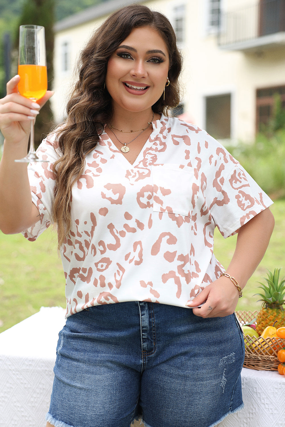 White Plus Size Leopard Print V Neck Short Sleeve Top