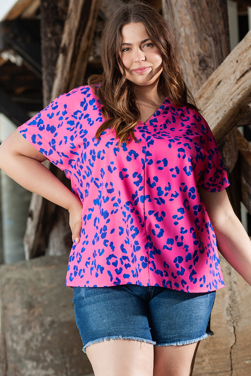 Rose Contrast Leopard Print Plus Size V Neck Blouse