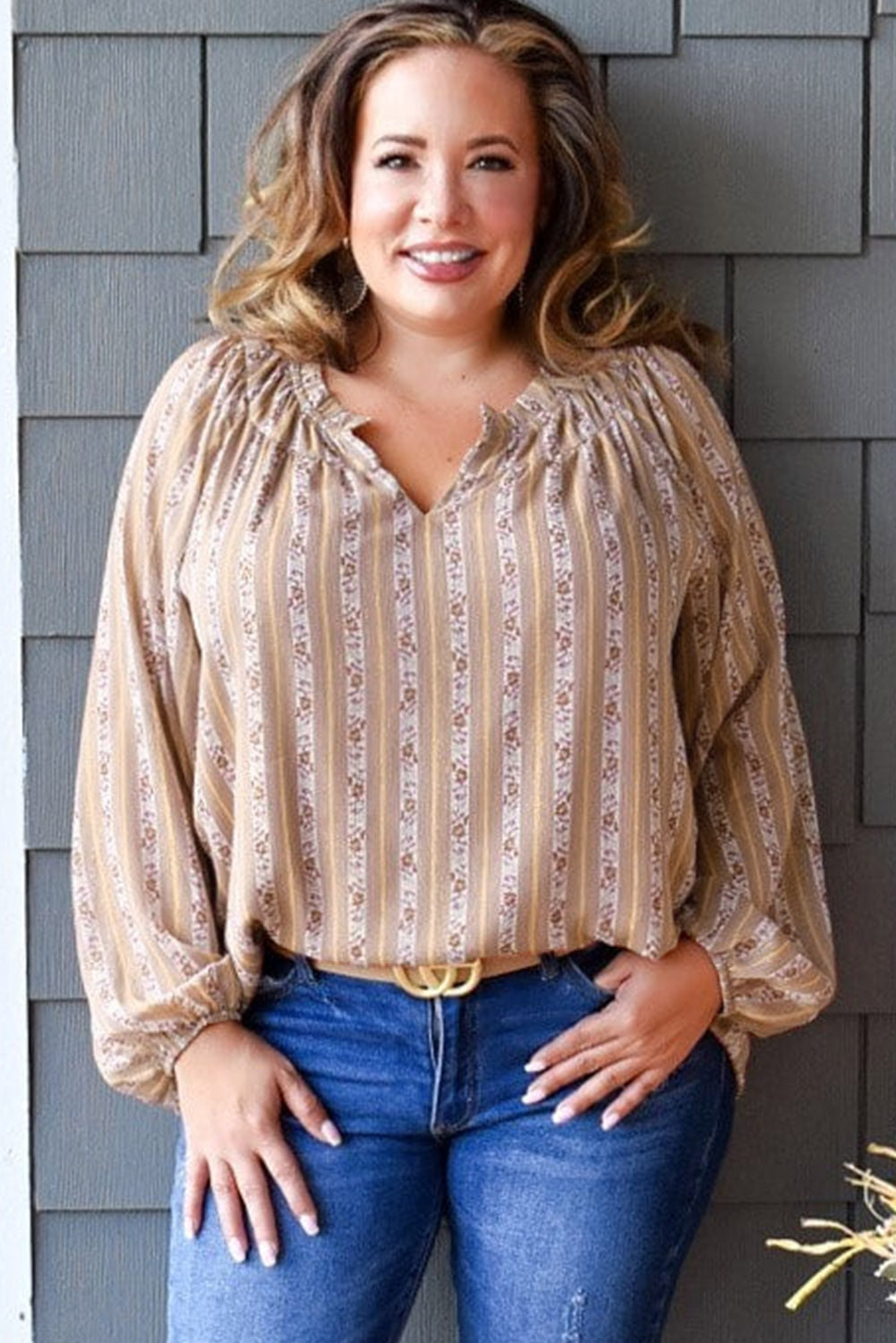 Plus Size Printed Split Neck Blouse