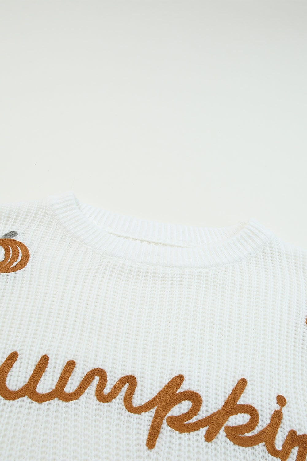 White XOXO Glitter Print Round Neck Casual Sweater