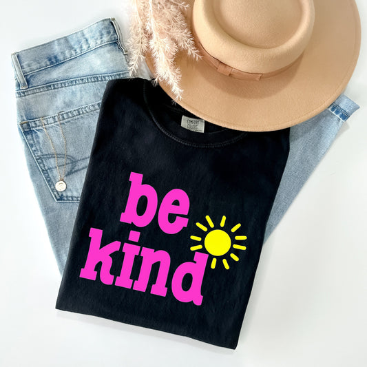 Be Kind Graphic Tee