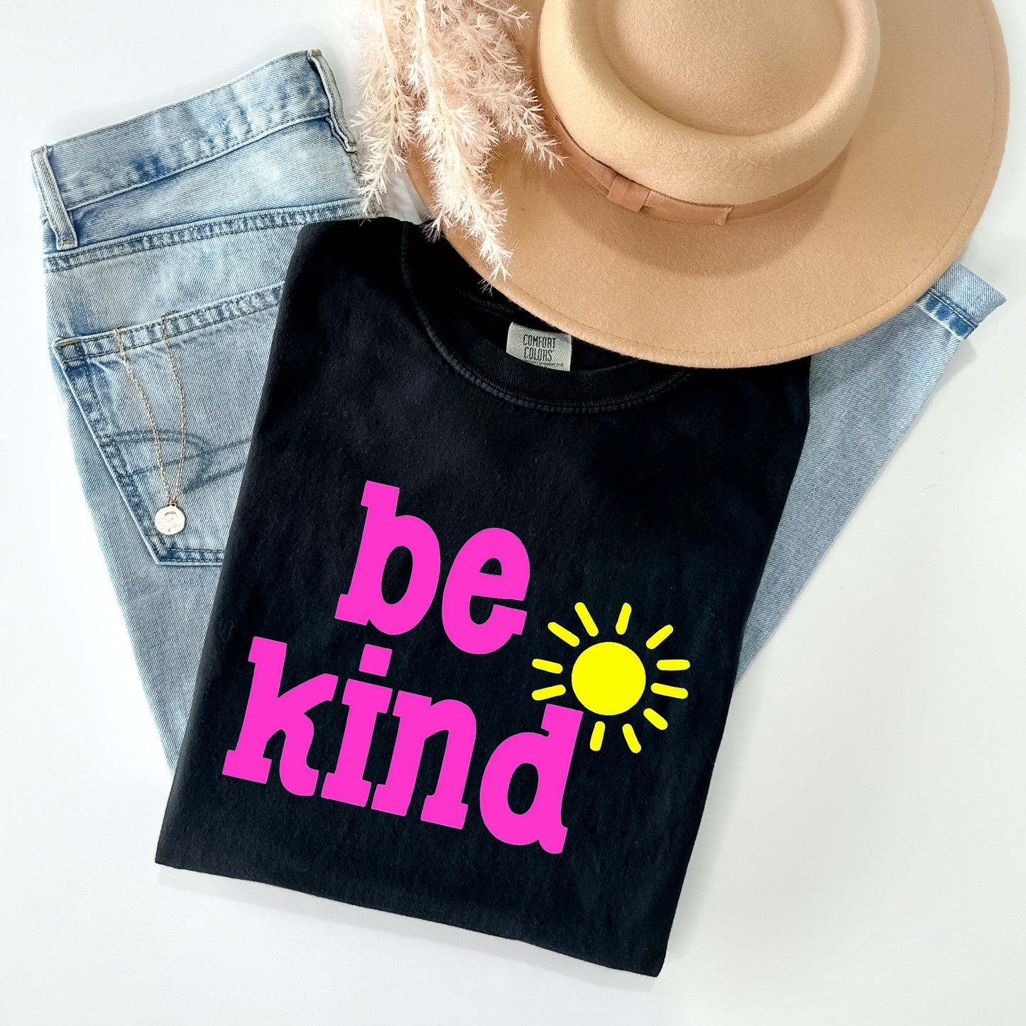 Be Kind - Comfort Colors Graphic Tee