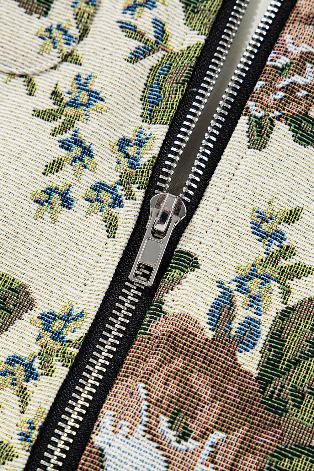 unique-id-85777049-21b9-4ef2-b021-9d3abfa46a37