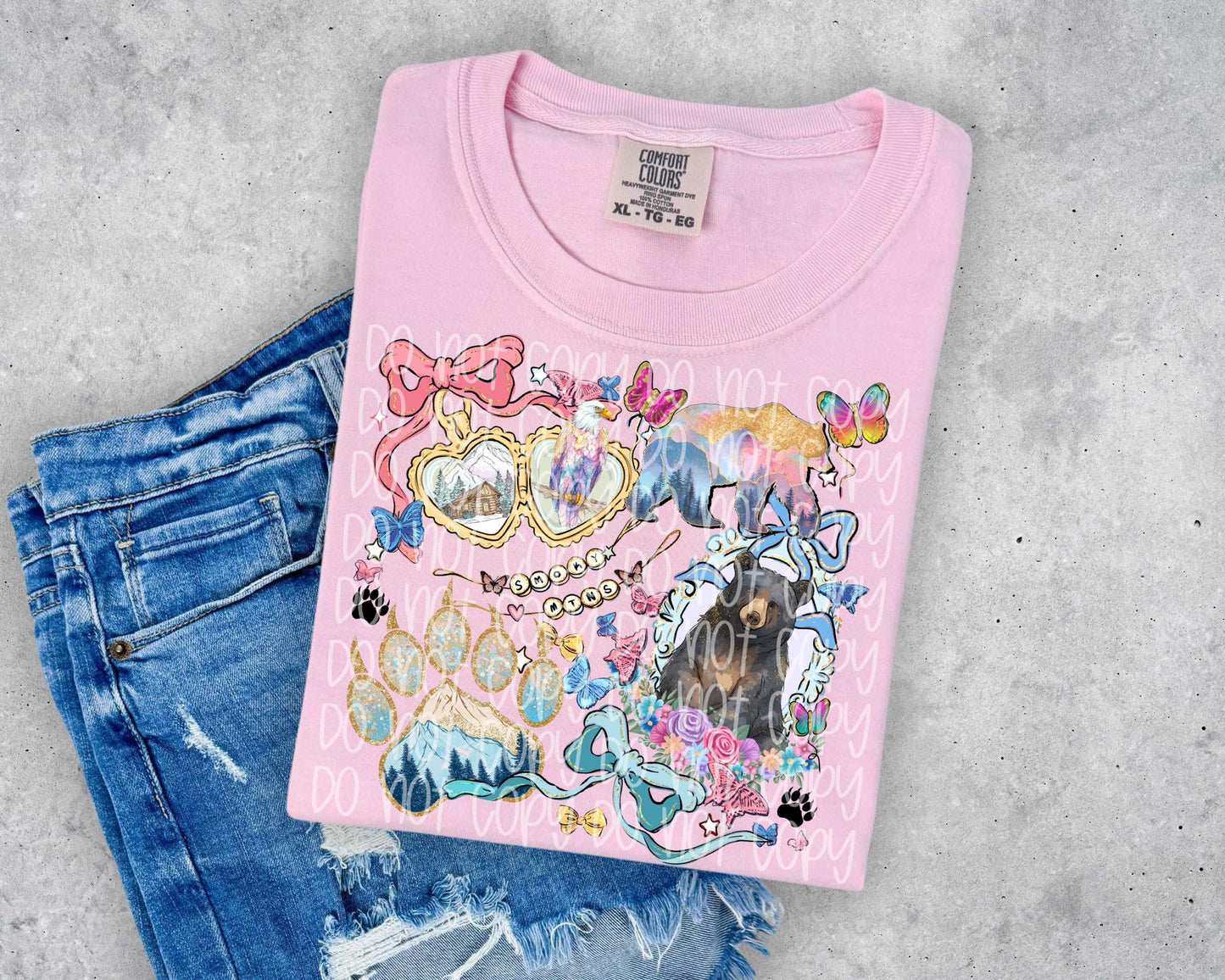 Smoky Mtns Locket Graphic Tee