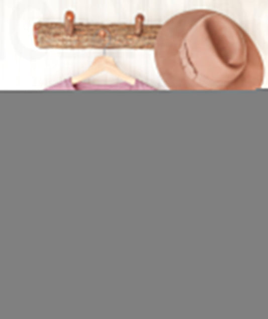 I Know Everything Happens for a Reason Graphic Tee