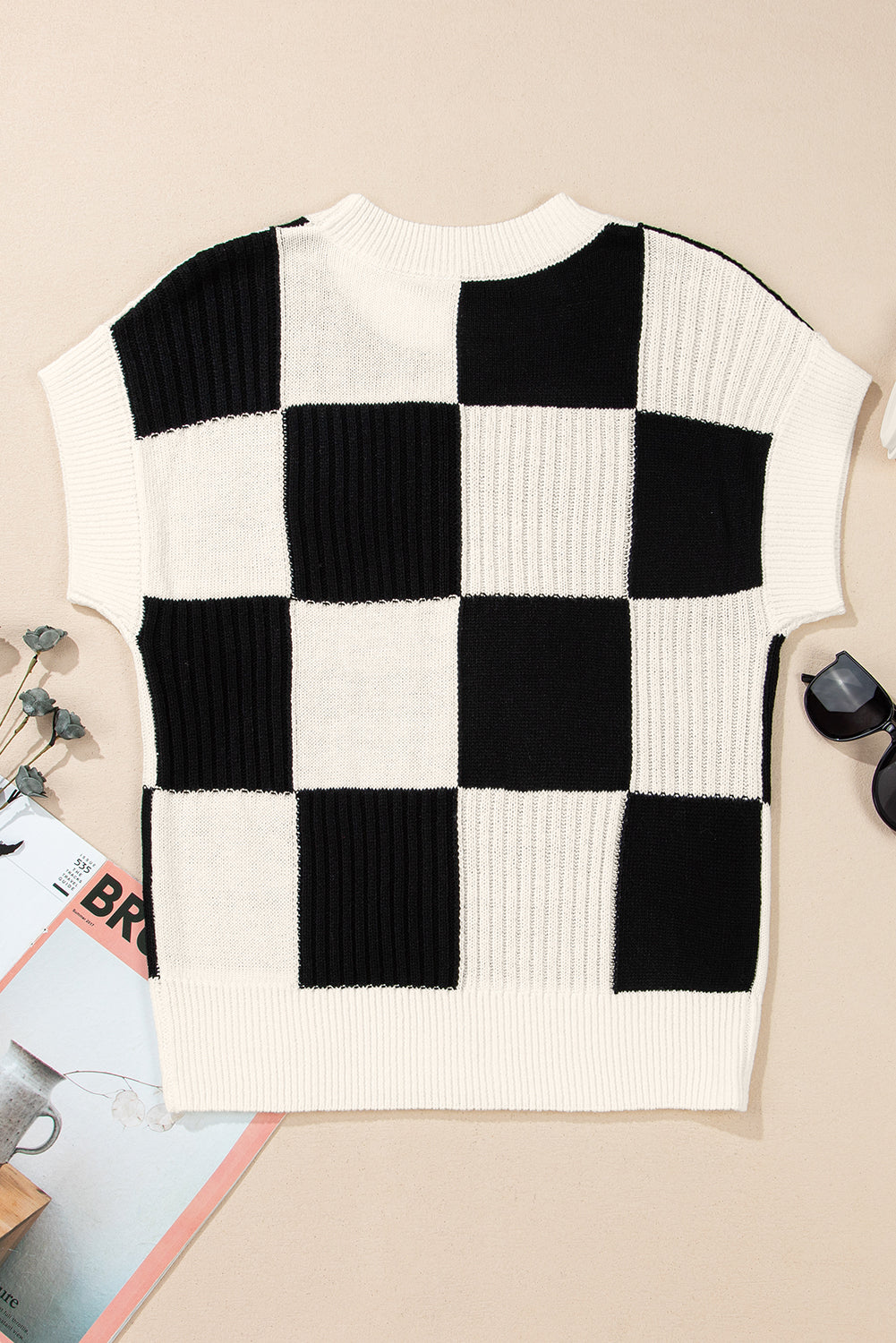 Black Checkered Color Block Crew Neck Short Sleeve Sweater