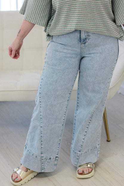 Beau Blue Solid Paneling Loose Fit Plus Size Jeans