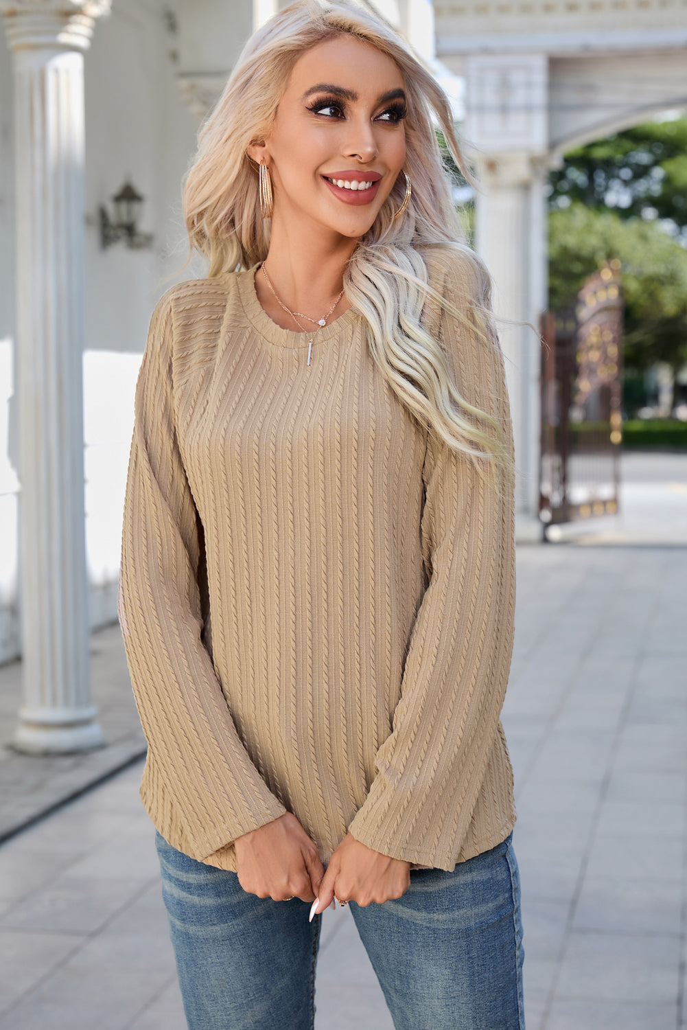 Black Ribbed Round Neck Knit Long Sleeve Top