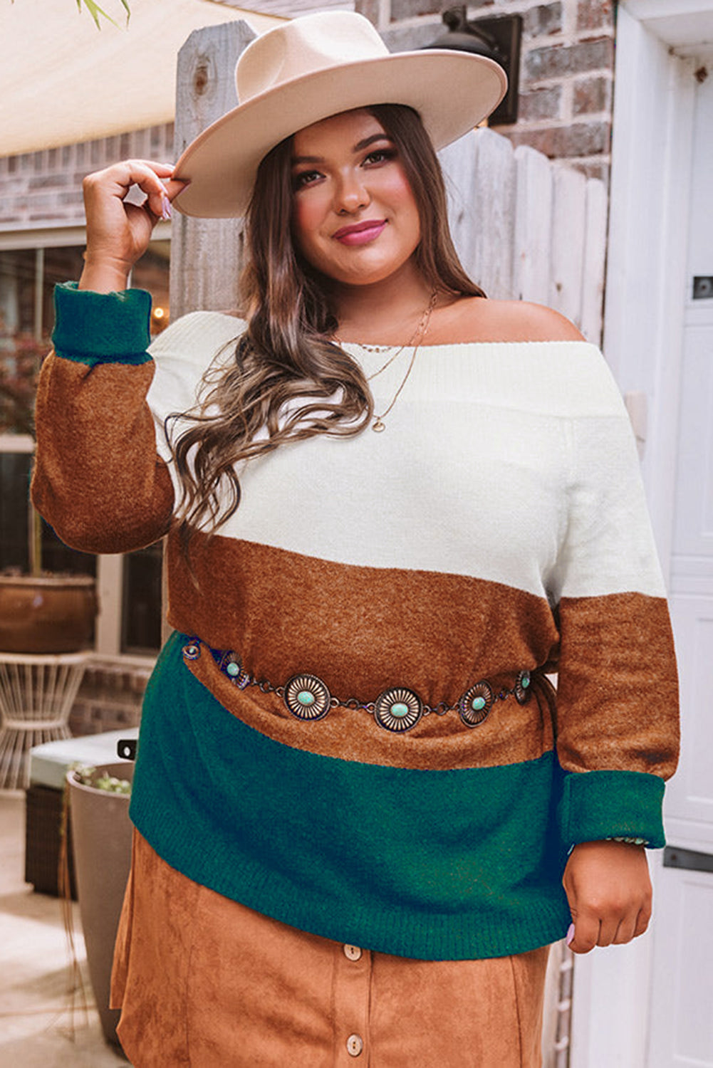 Plus Size Ribbed Trim Color Block Sweater