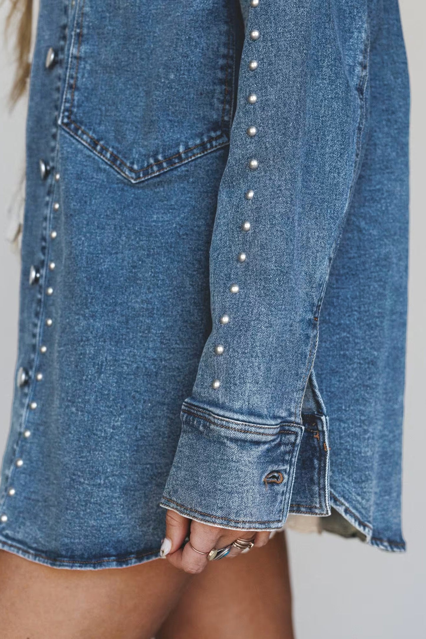 Sail Blue Rivet Embellished Western Style Regular Fit Long Sleeve Denim Jacket