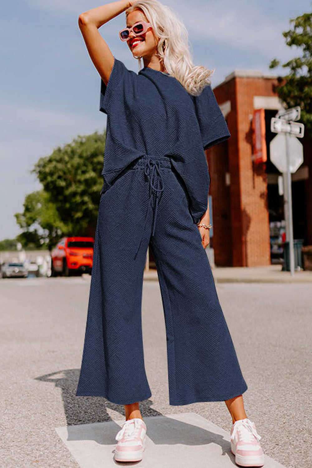 Light Grey Plus Size Textured Casual Two-Piece Pants Set