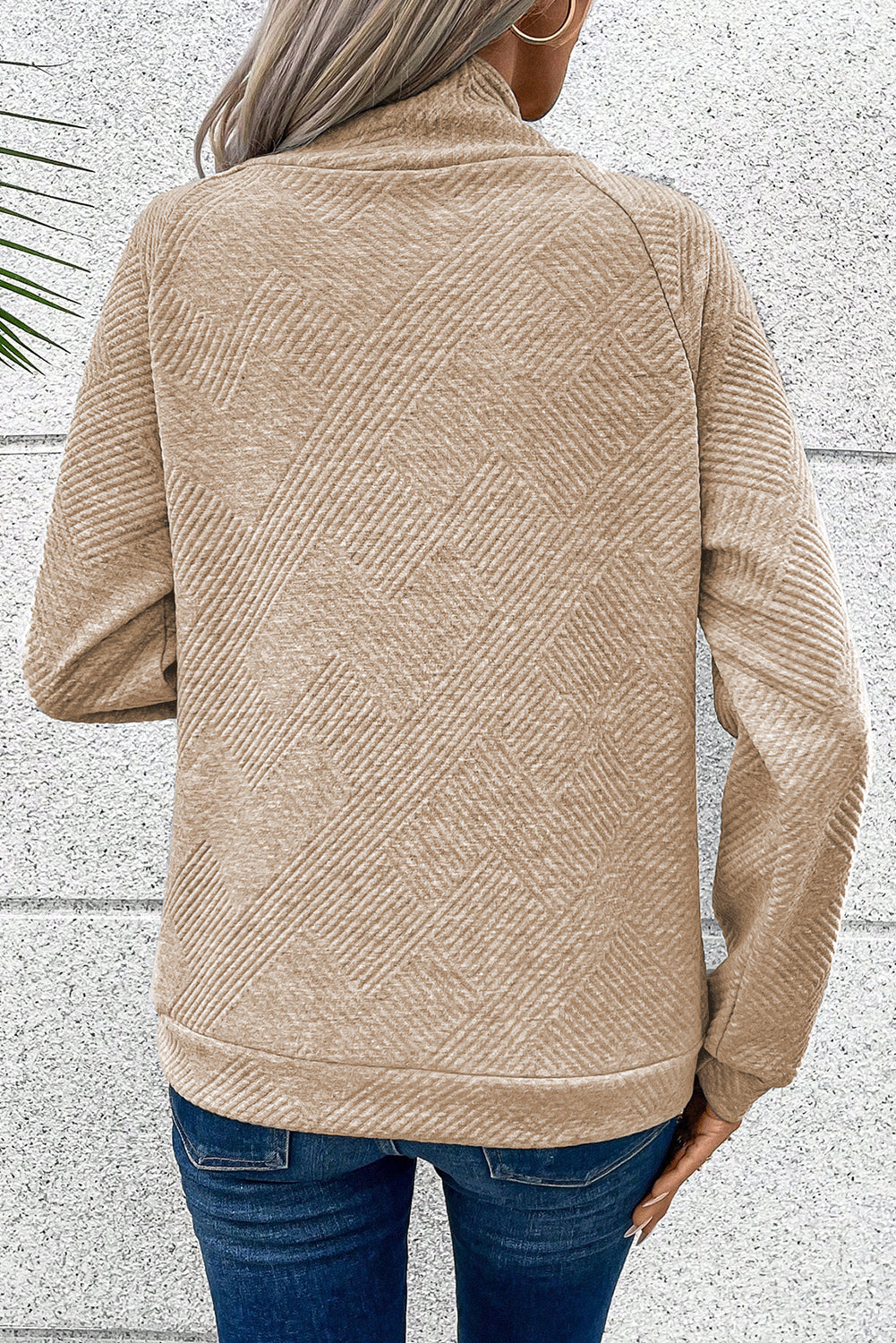 Light Grey Textured Snap Buttons Pullover Plus Size Sweatshirt