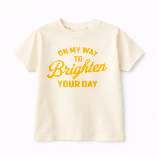 On My Way To Brighten Your Day - T-shirt for Kids